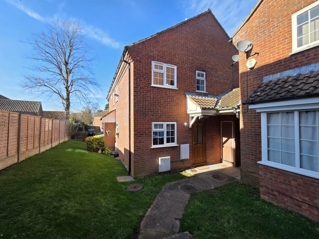 Main image of property: Somersby Close, LUTON