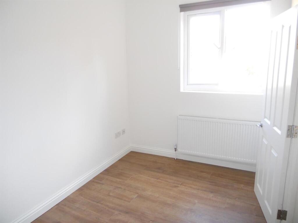Main image of property: London Road, Croydon