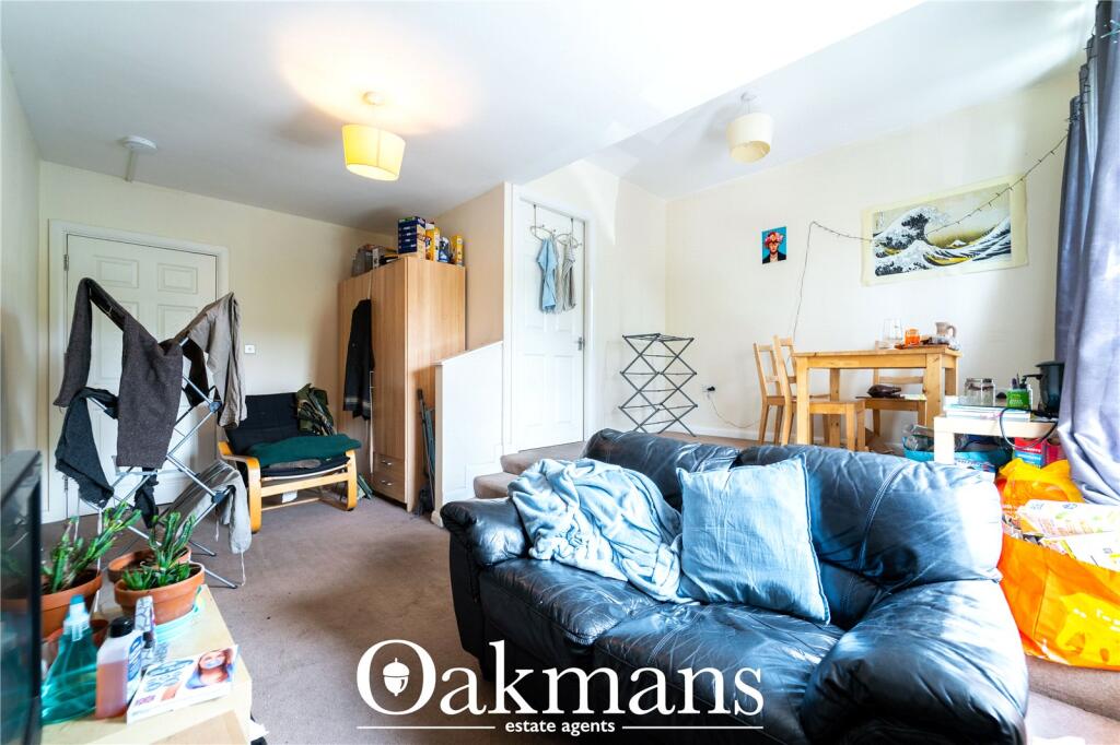 Apartment in Birmingham, Selly Oak - View 2