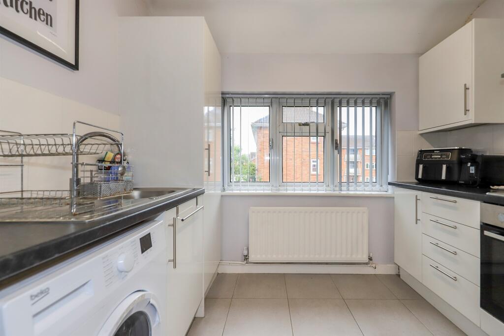 Ridge Lane, Wednesfield, Wolverhampton - View 2