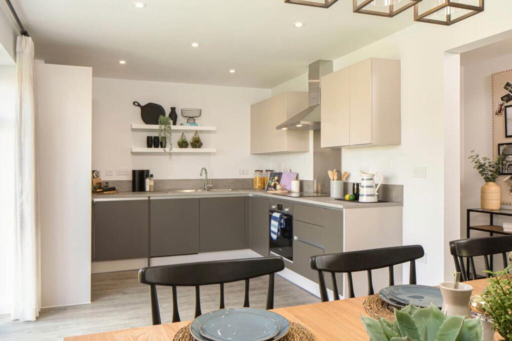 Foxall Gardens, Angmering, BN16 photo 2