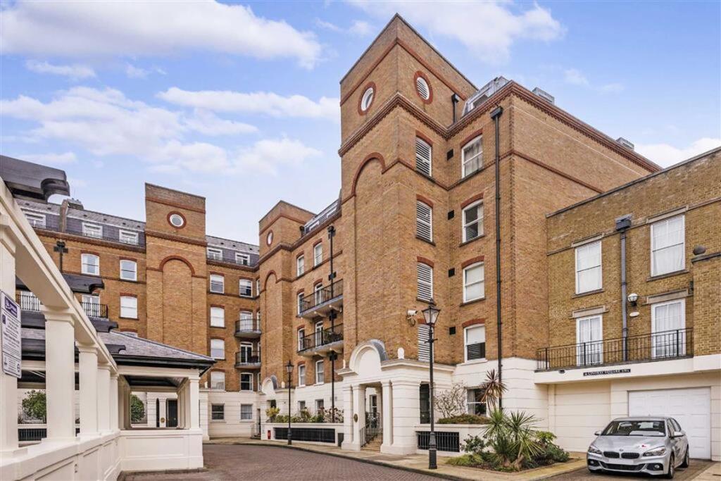 Main image of property: Lindsay Square, Westminster