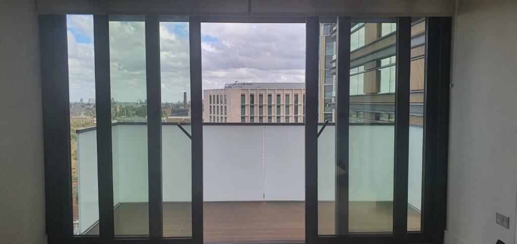 Apartment in London - View 3