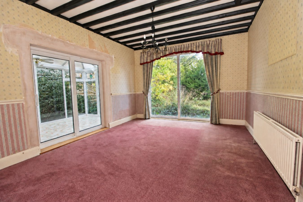 House in Bromley - View 5