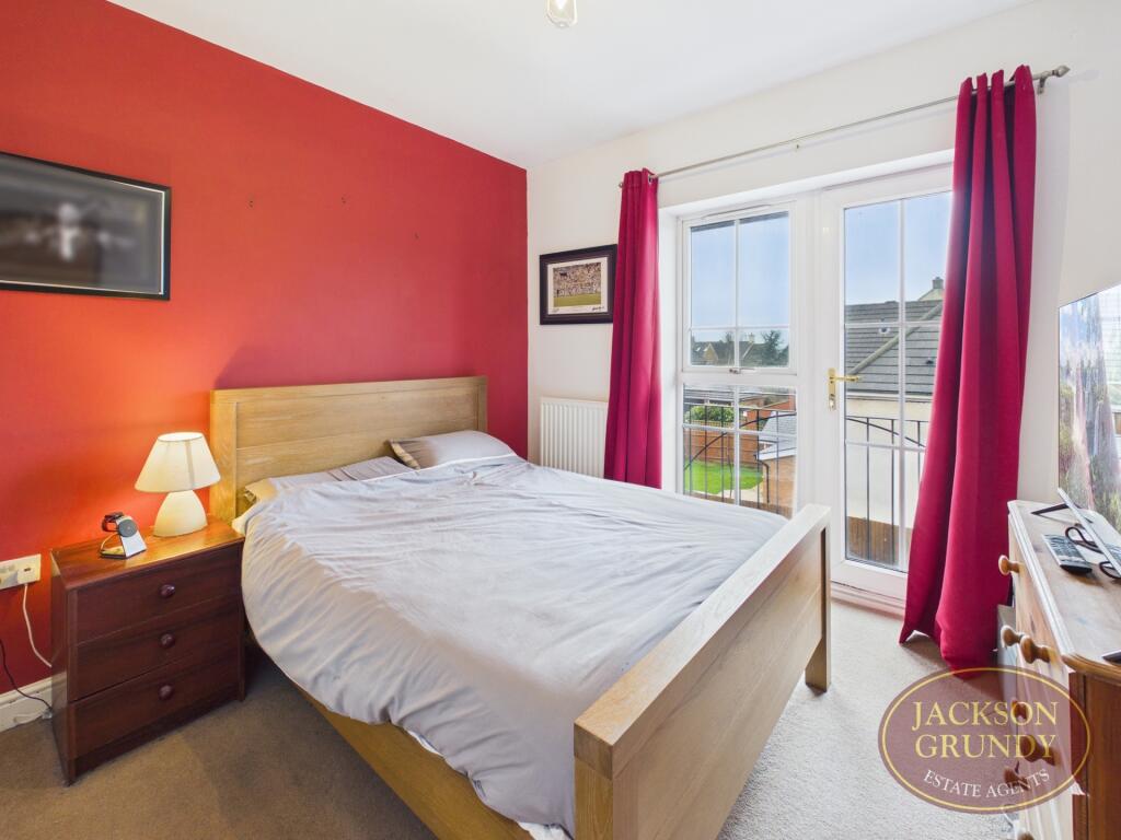 St. Crispin Crescent, St Crispin, NN5 6GD photo 5