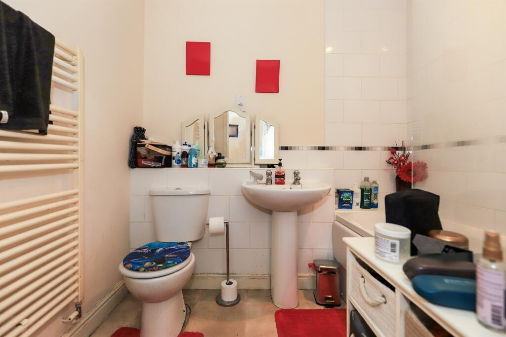 Prestwood Road, Near New Cross Wednesfield, Wolverhampton - More