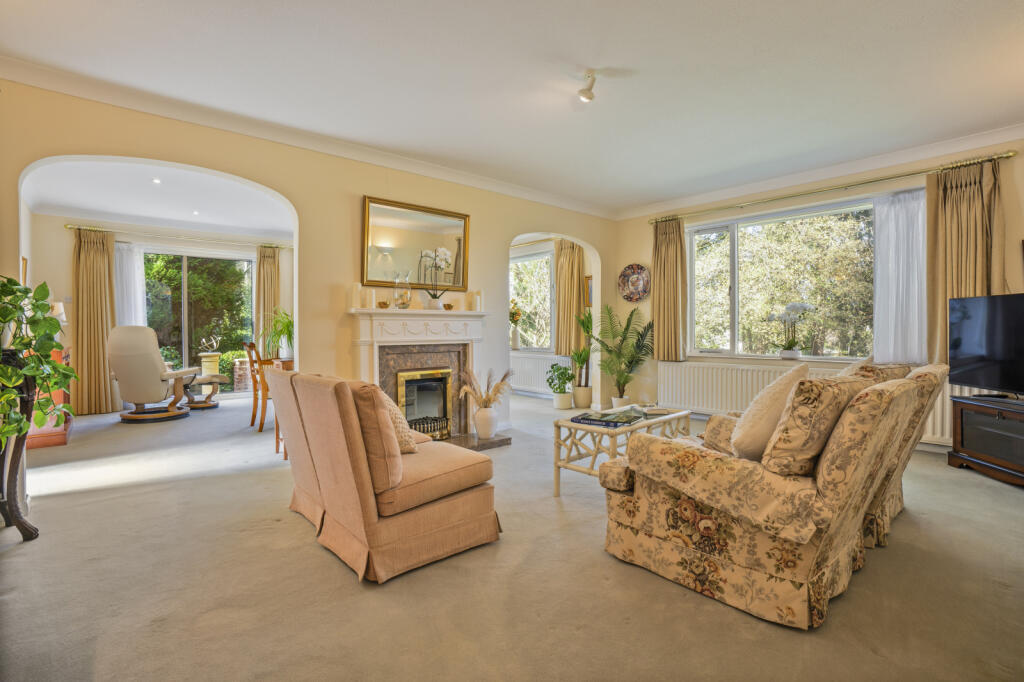 Additional image 4 of Avalon, Evening Hill, Poole, Dorset, BH14