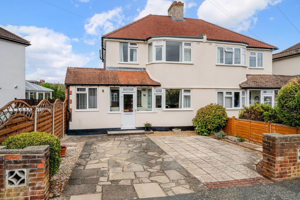 House in Kingston upon Thames