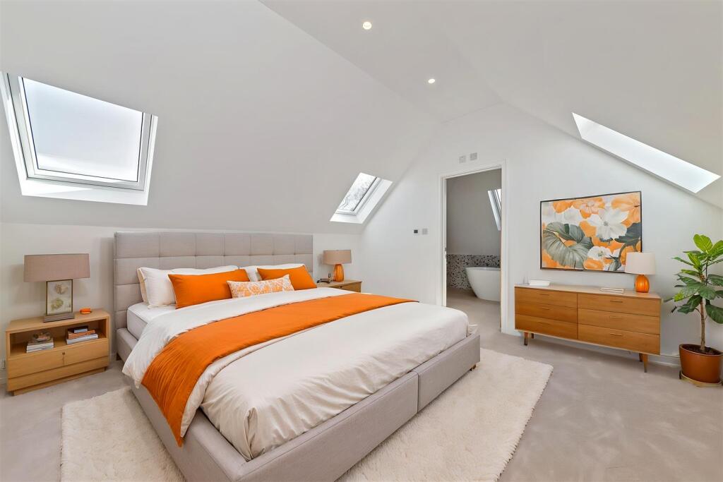 Additional image 13 of Wildwood Avenue, Bricket Wood, St. Albans