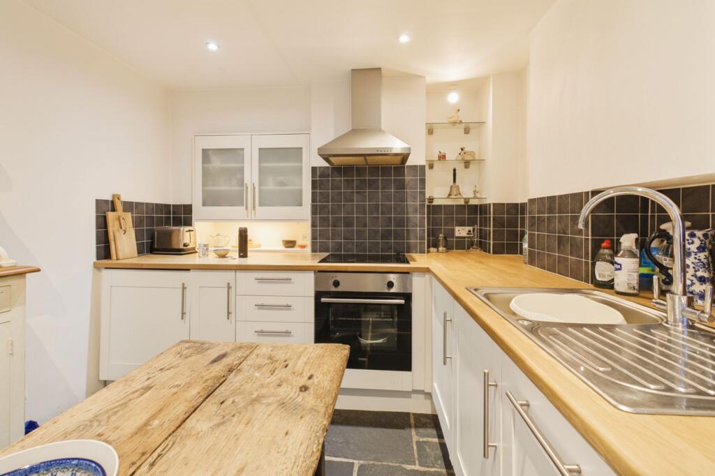 House in Lancaster - View 3