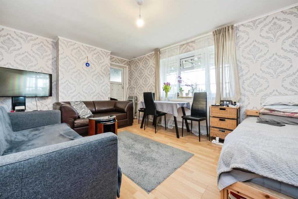 Main image of property: Leith Road, Bedford
