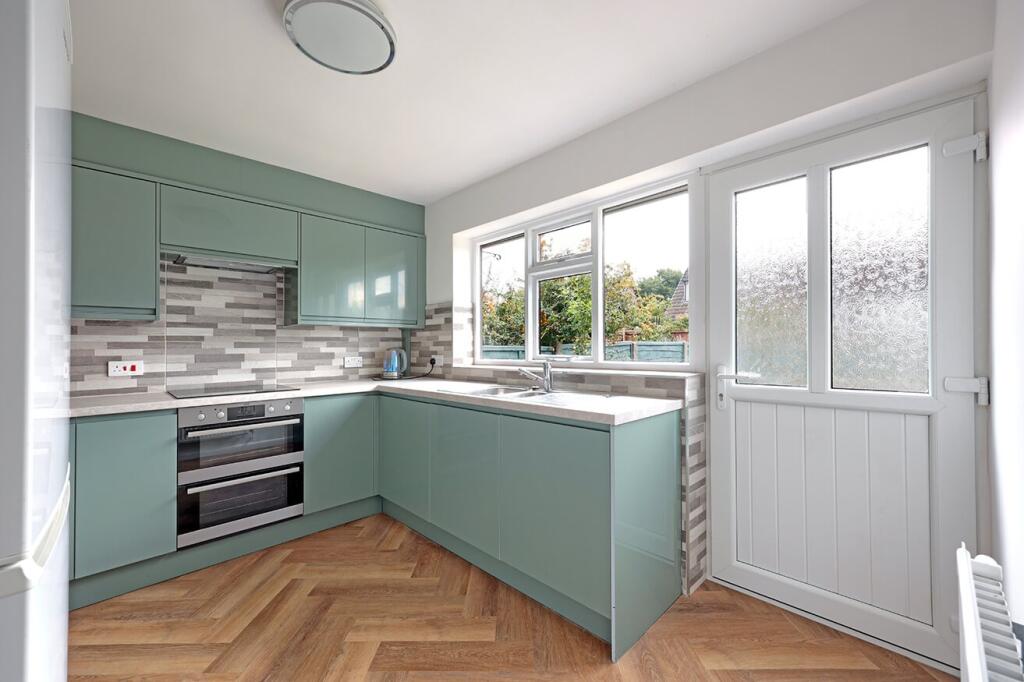 House in Preston - View 5