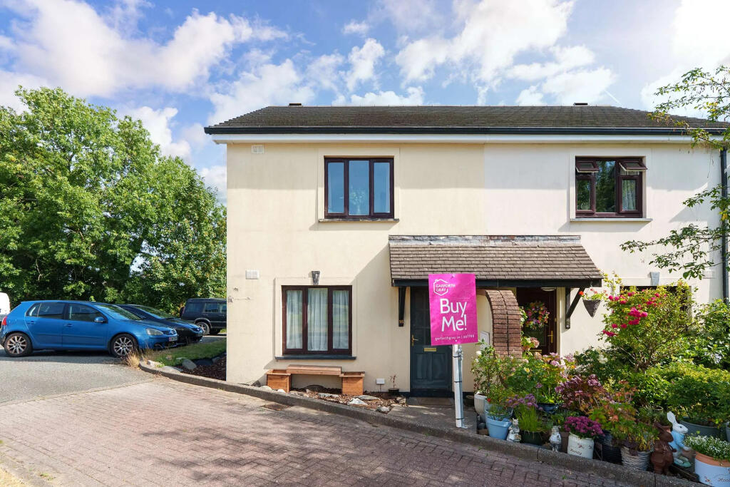 Main image of property: 16, Balleigh Mews, Ramsey