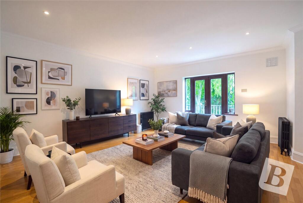 House in Romford - View 3