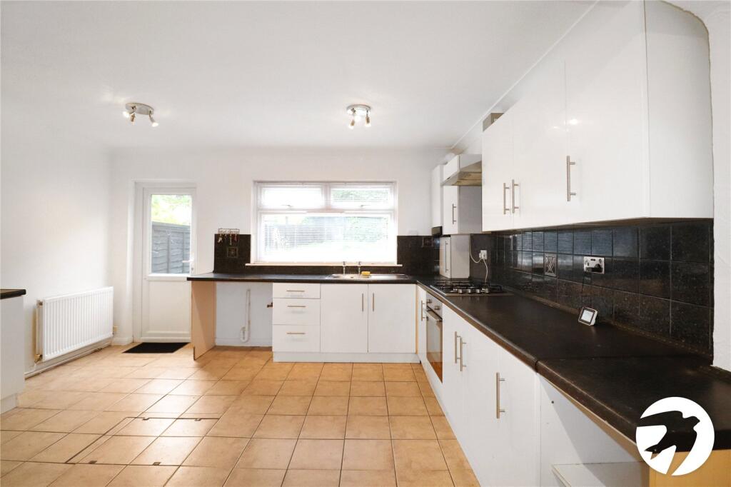 Elstree Gardens, Belvedere, DA17 photo 2