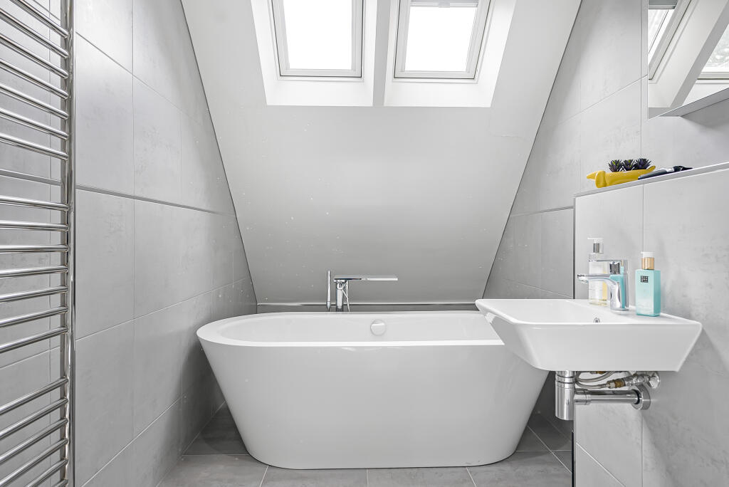 Additional image 22 of Boyes Crescent, London Colney, AL2