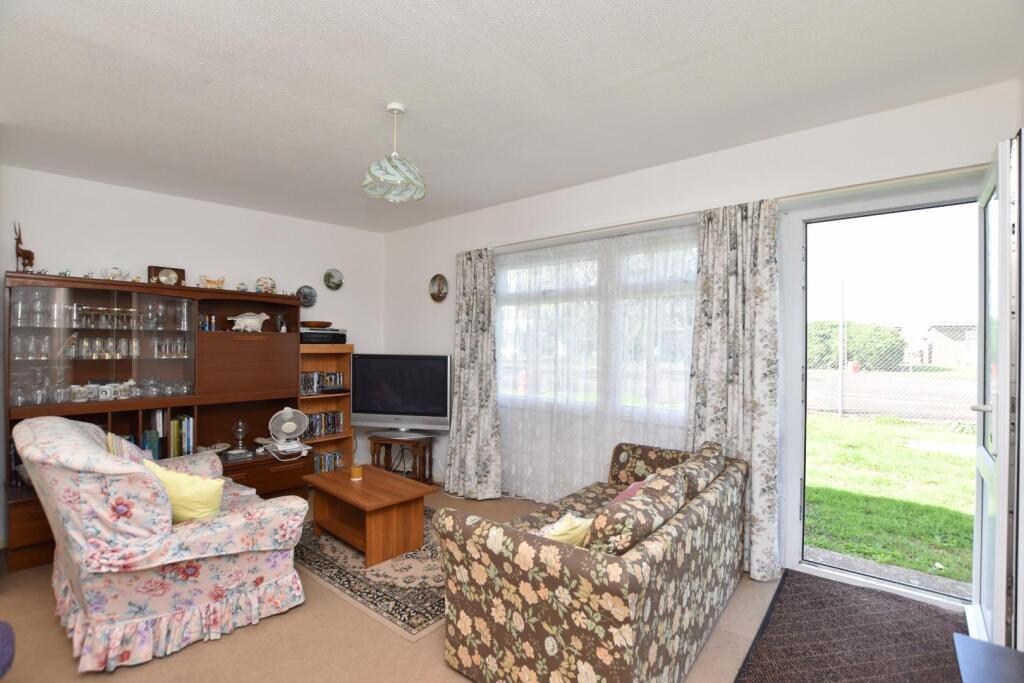 House in Folkestone and Hythe, Lade, Lydd - View 4