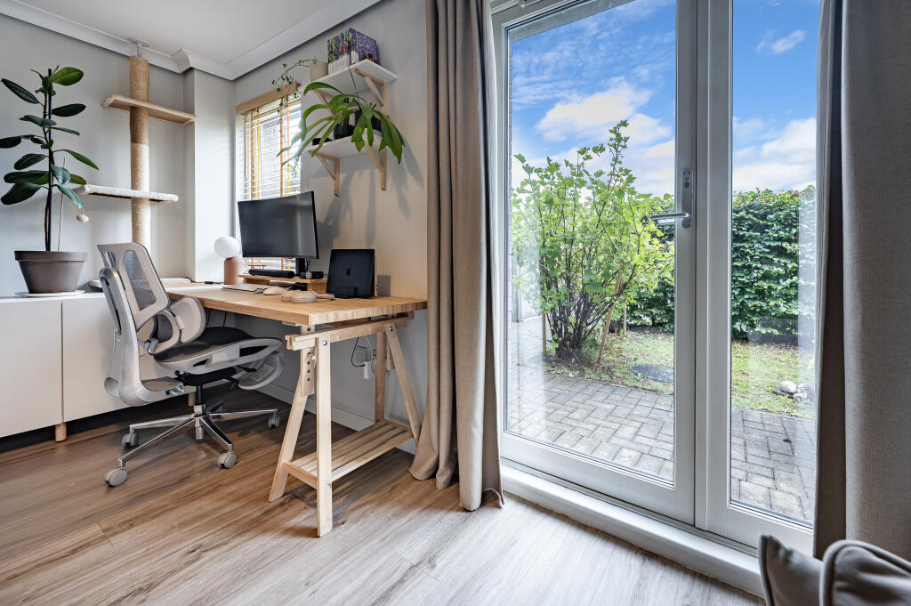 House in Glasgow - View 5