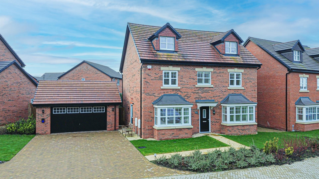 Main image of property: Benvarden Gardens, Grappenhall Heys, Warrington, WA4
