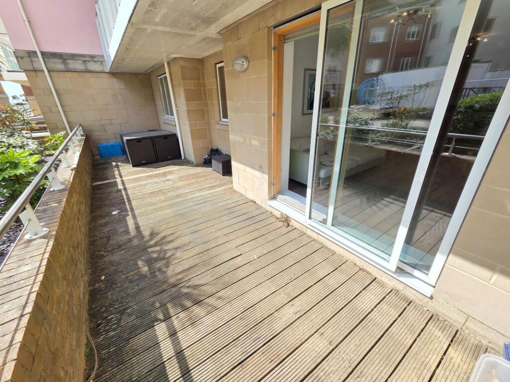 Main image of property: Flat 32 Honeycombe Beach, Honeycombe Chine, Boscombe, Bournemouth, Dorset, BH5 1LE