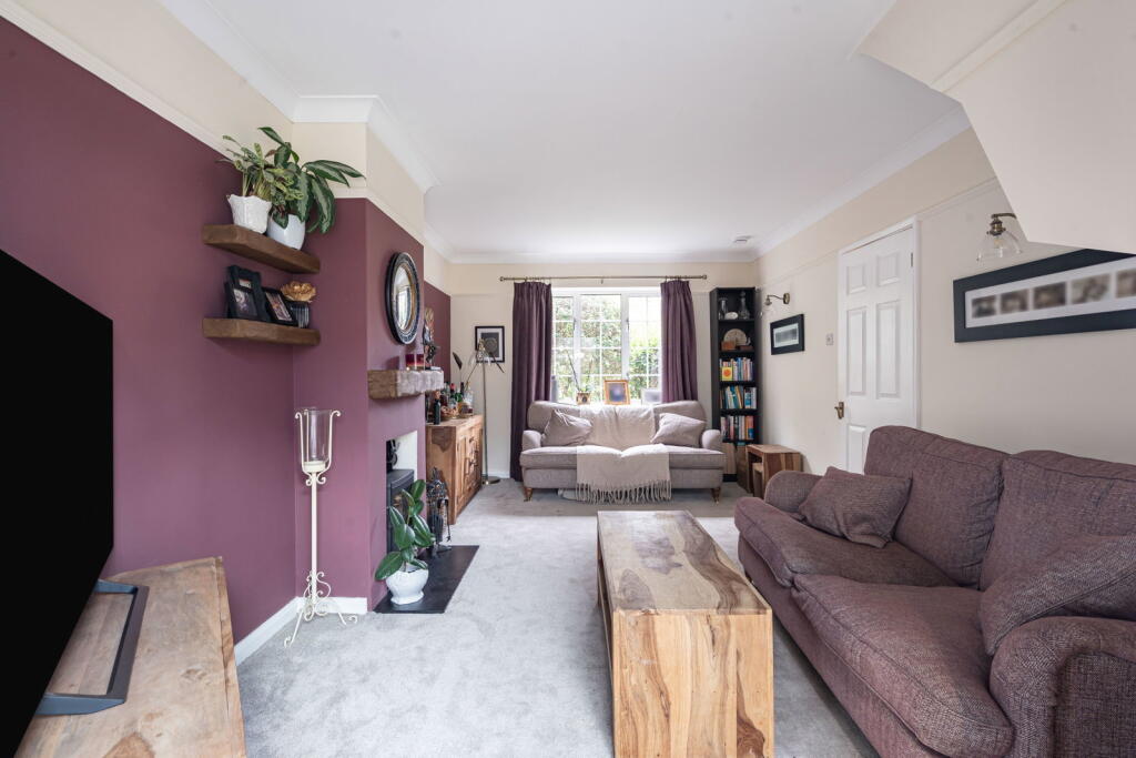 New Road, Chilworth, Guildford, GU4 8LS photo 3