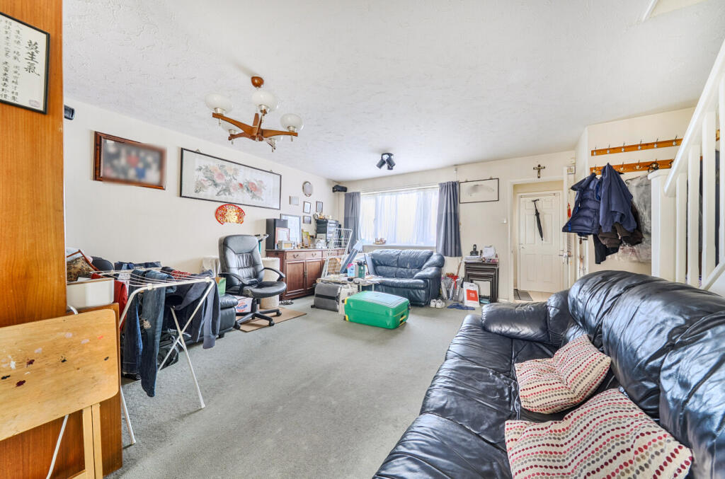 Cornwallis Close, Erith, DA8 photo 3