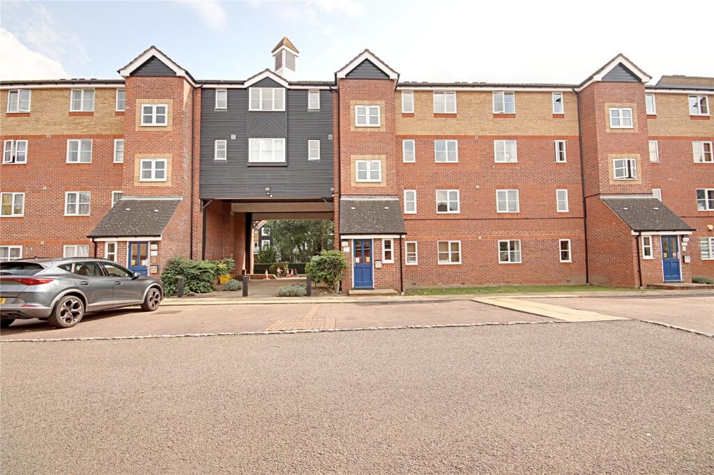 Sten Close, Sten Close, ENFIELD, Middlesex, EN3, Middlesex