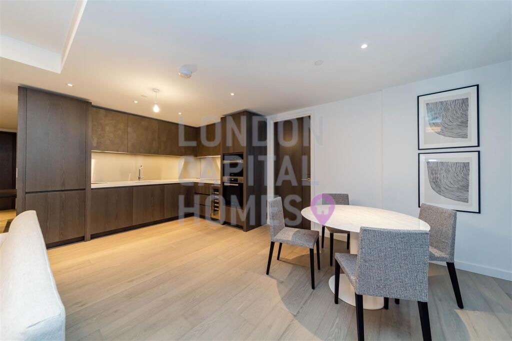 Apartment in London - More