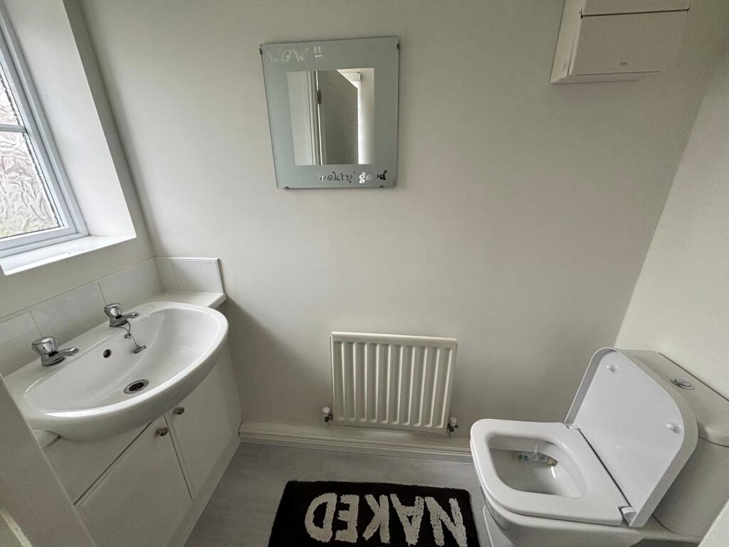 House in Newcastle upon Tyne - More