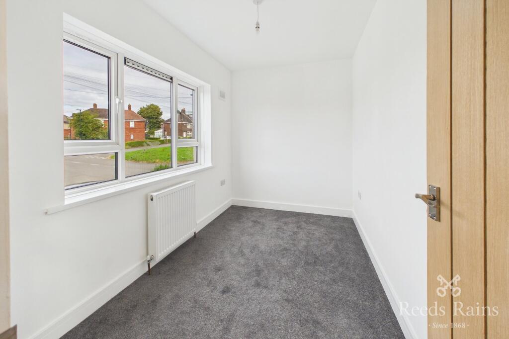 House in Sheffield, South Yorkshire - More