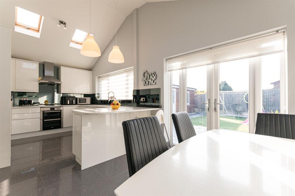 House in Wigan, Greater Manchester - View 3