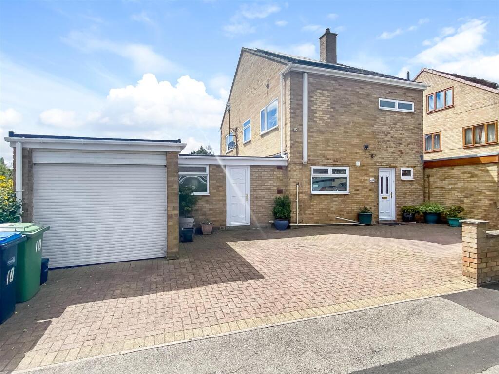Main image of property: Washington Crescent, Newton Aycliffe