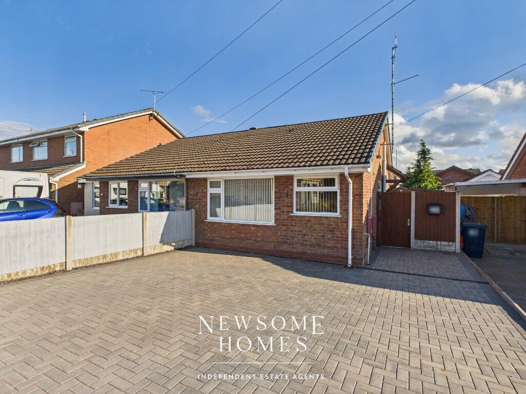 Main image of property: Park Avenue, Bryn-Y-Baal, Mold