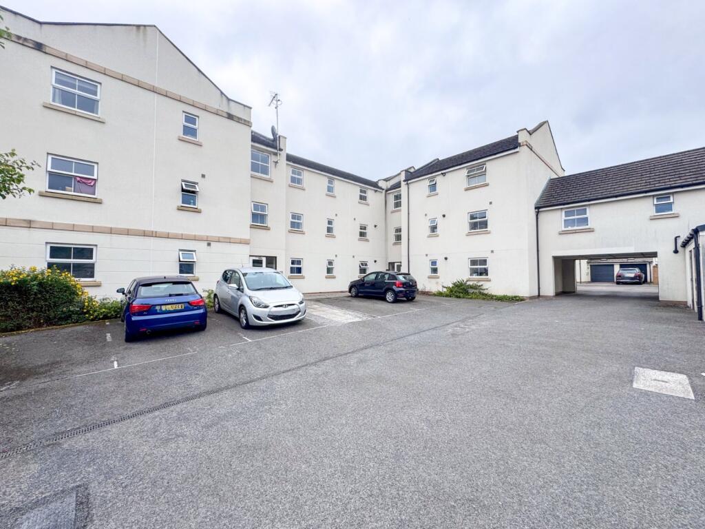 Main image of property: Oak Leaze, Patchway, Bristol, BS34