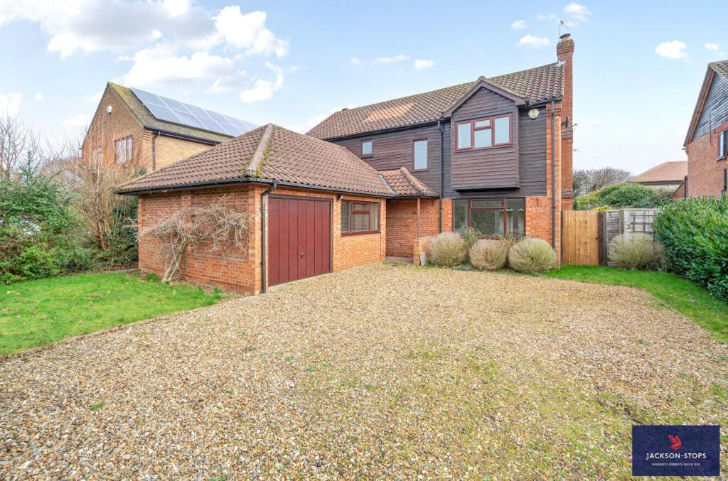 Main image of property: Rowsham Dell, Giffard Park, Milton Keynes, Buckinghamshire, MK14