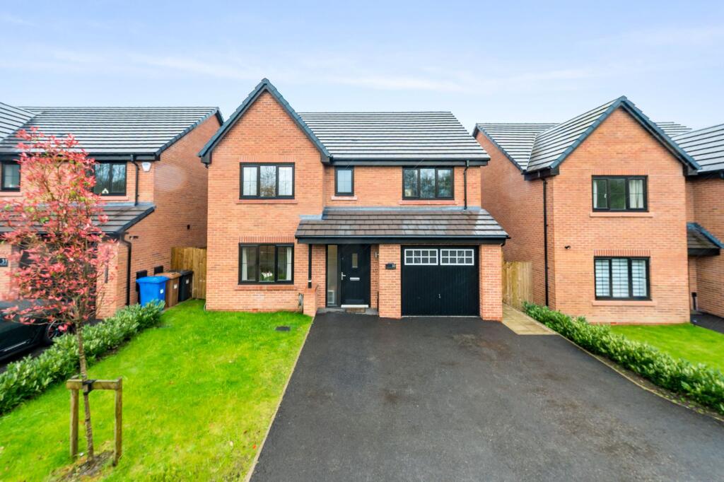 Main image of property: Terracotta Gardens, Worsley, M28