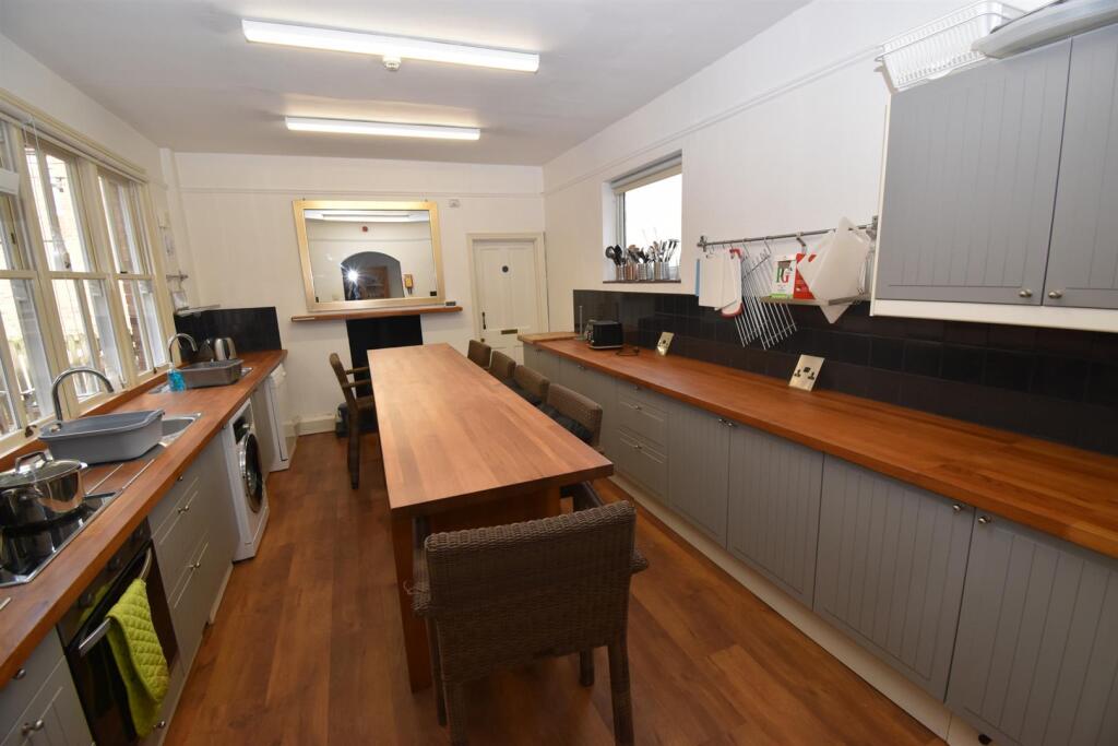 House in Coventry - View 4