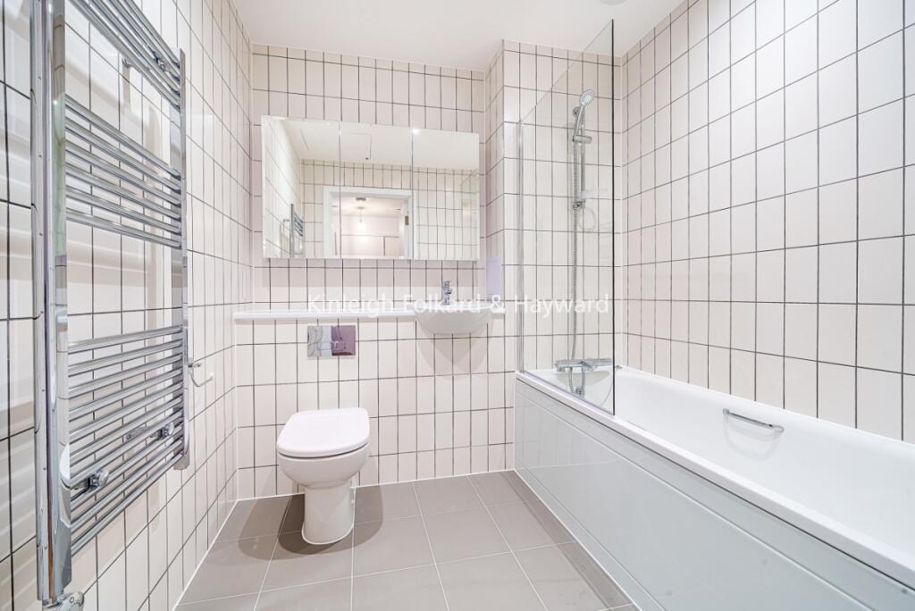 Apartment in London - View 4