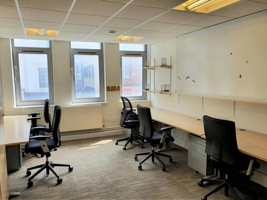 Office4.jpg