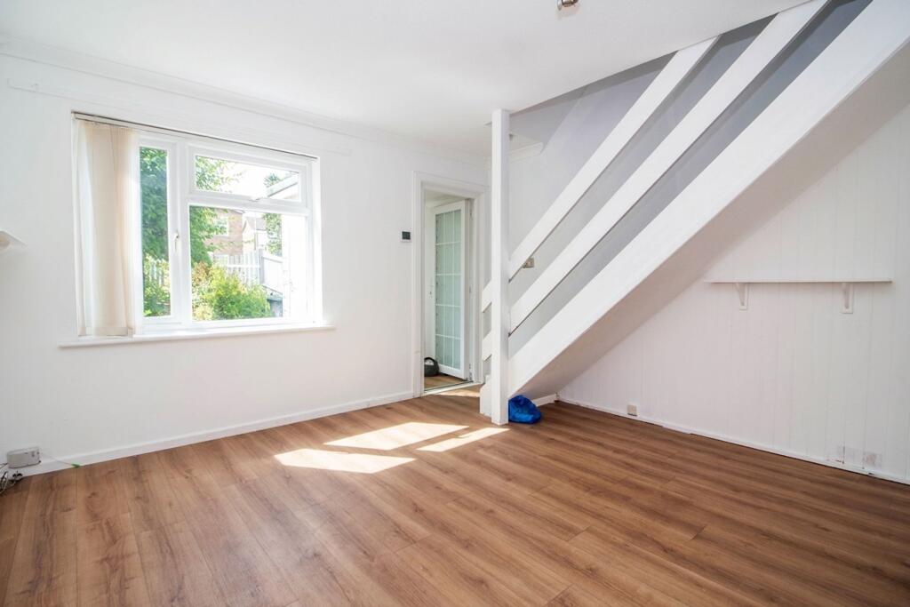 House in Three Rivers, Watford Rural - View 3