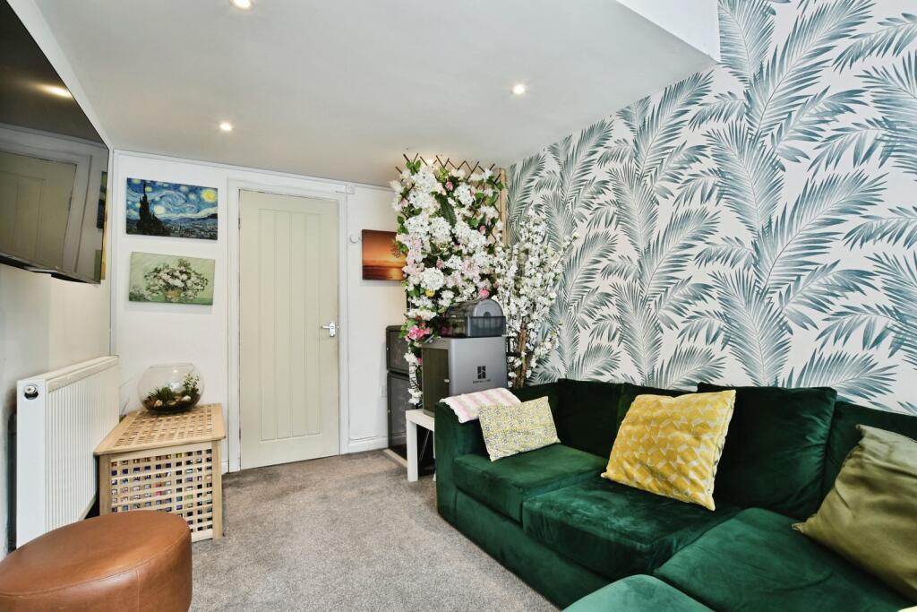 House in Stockport - View 4