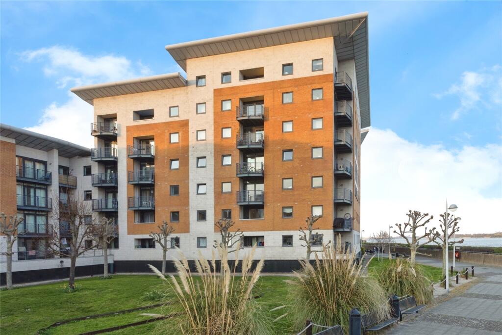 Main image of property: Inverness Mews, Galleons Point, London, E16