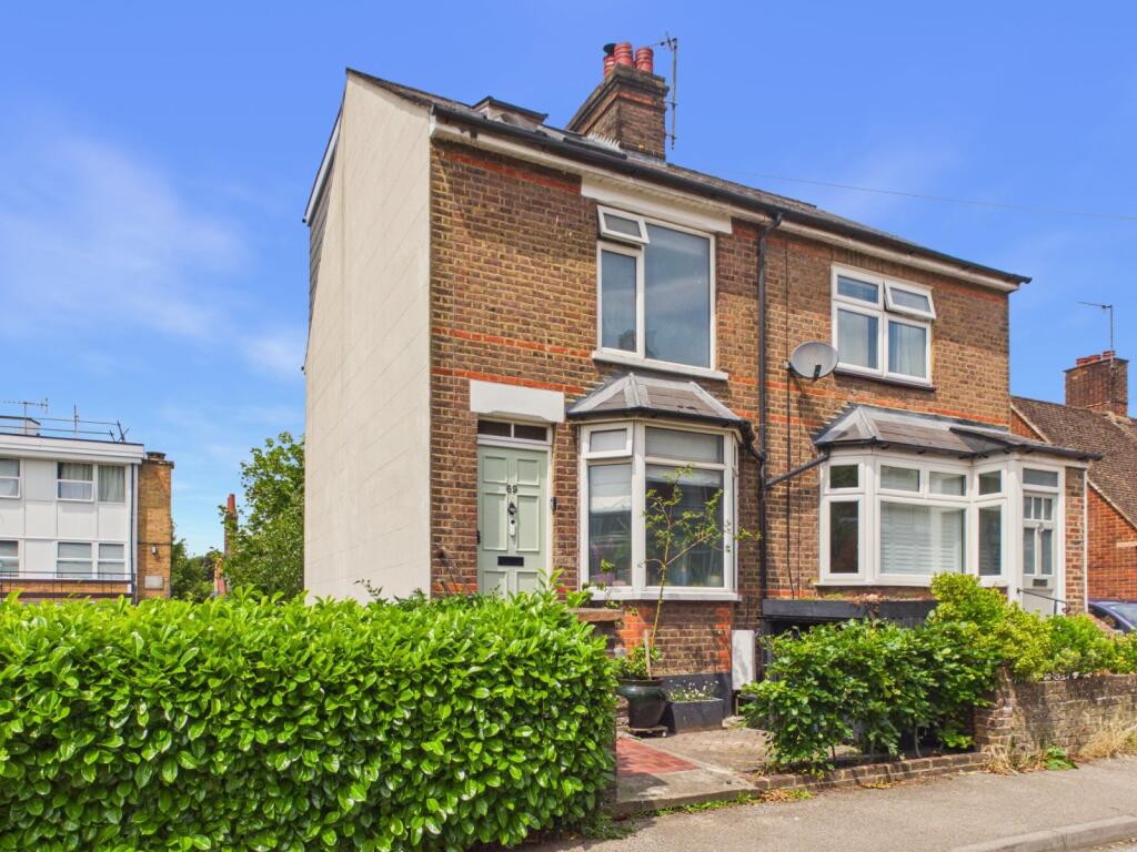 Main image of property: Gladstone Road, Chesham, Buckinghamshire, HP5