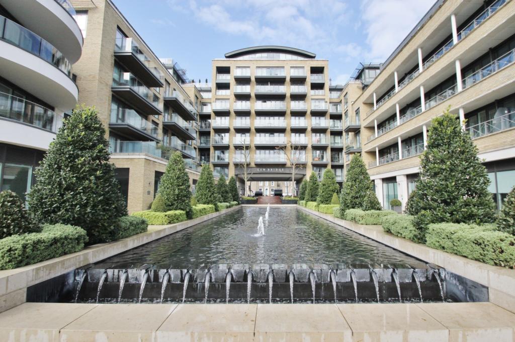 Main image of property: Kew Bridge Road, Brentford, TW8