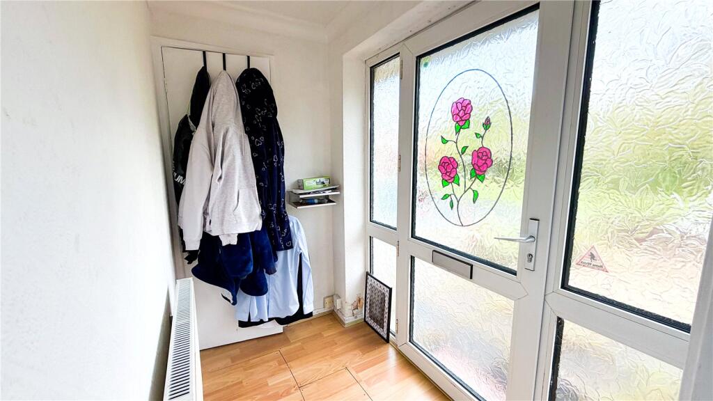 Hillcrest, Middleton, Manchester, Greater Manchester, M24 photo 4