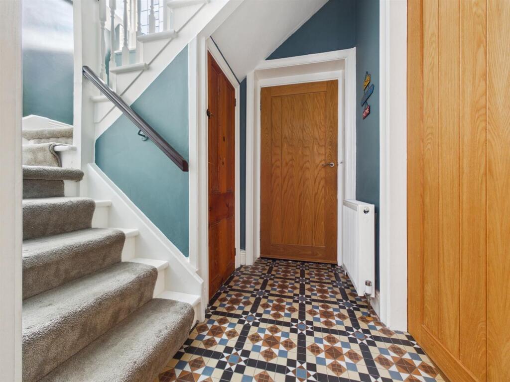 Lynn Cottage, Bygate Road, Monkseaton photo 3