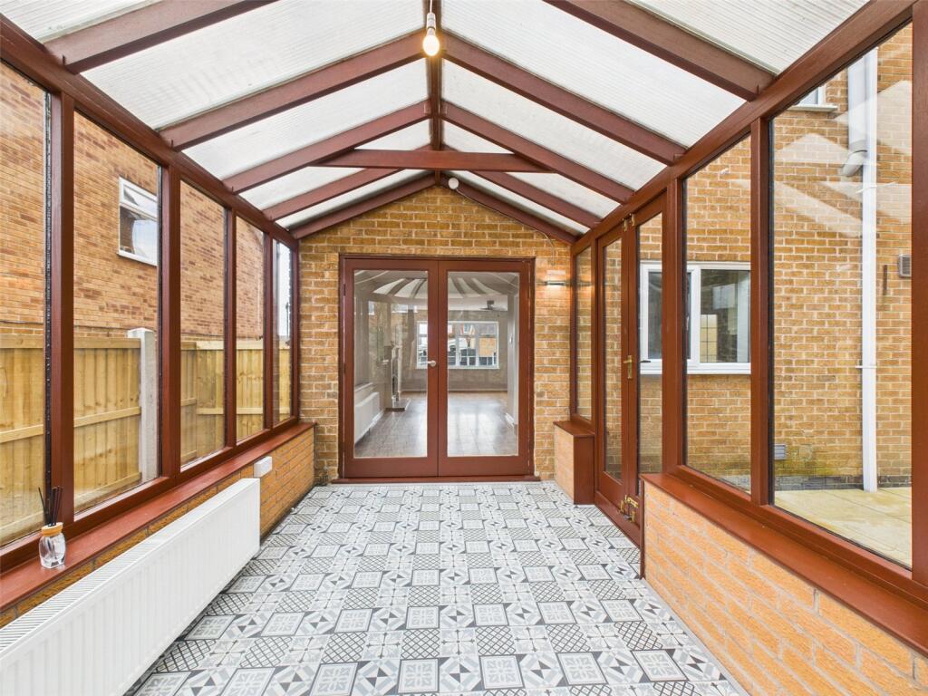 Bassford Avenue, Heanor, Derbyshire, DE75 photo 4