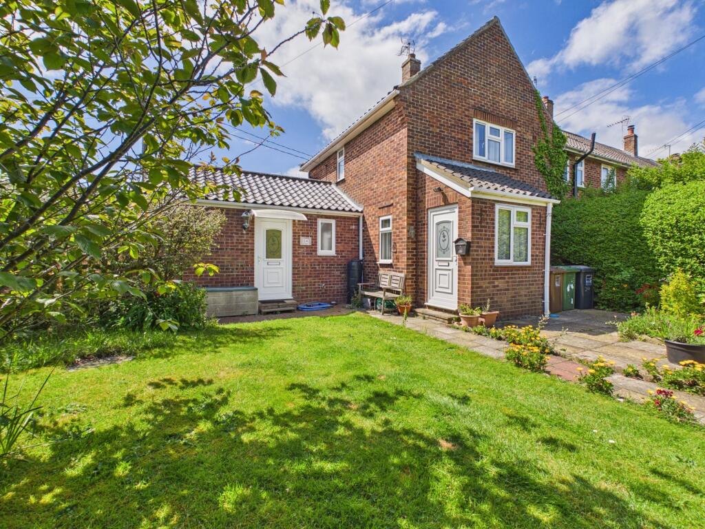 Main image of property: Buxton Close, East Runton, NR27