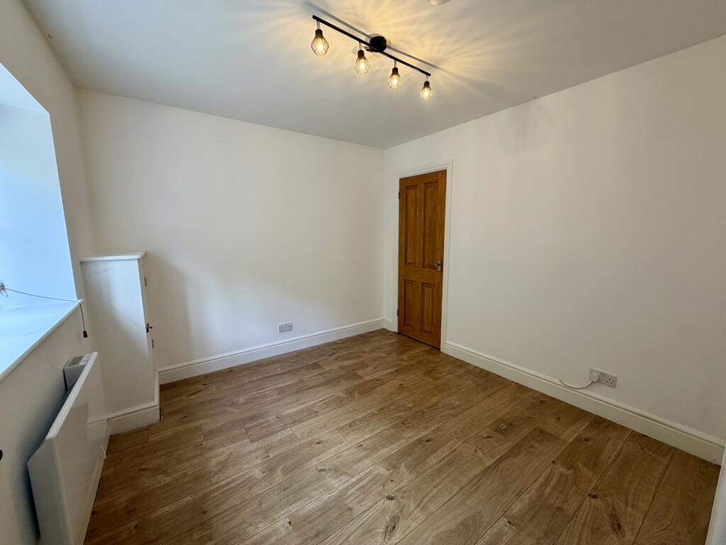 Rossway, BERKHAMSTED - More