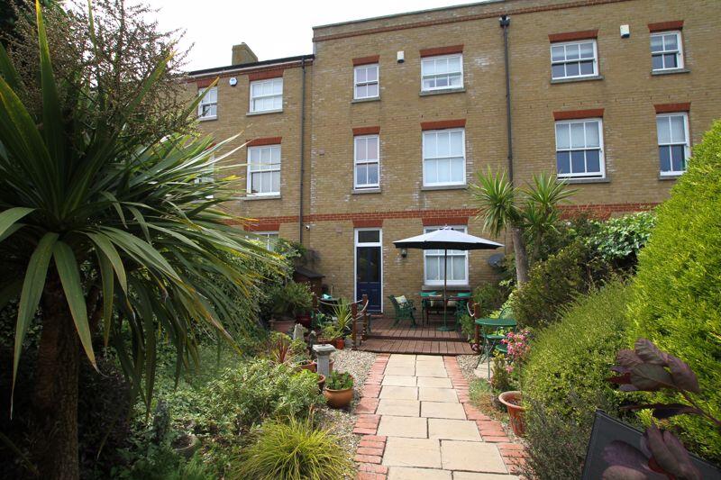 Main image of property: Walmer